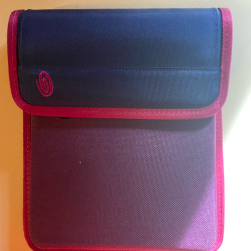 Timbuk2 iPad case